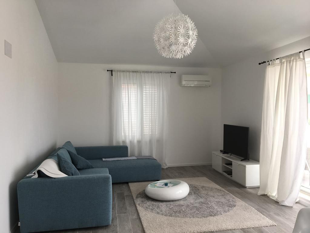 Apartments Plavi&Zuti Zaboric Dış mekan fotoğraf