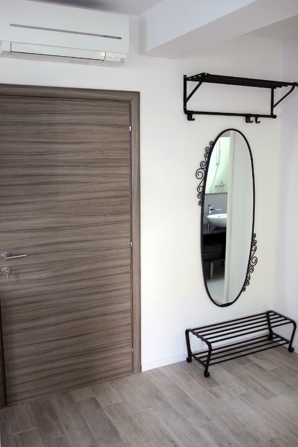 Apartments Plavi&Zuti Zaboric Dış mekan fotoğraf