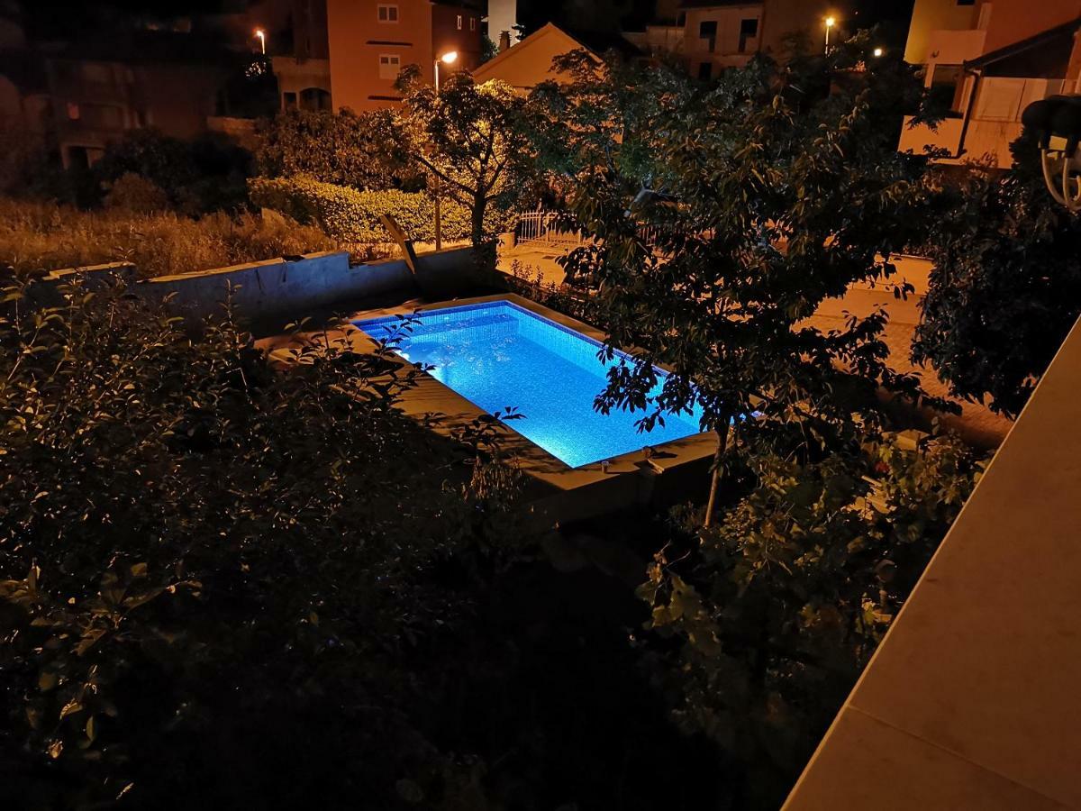 Apartments Plavi&Zuti Zaboric Dış mekan fotoğraf
